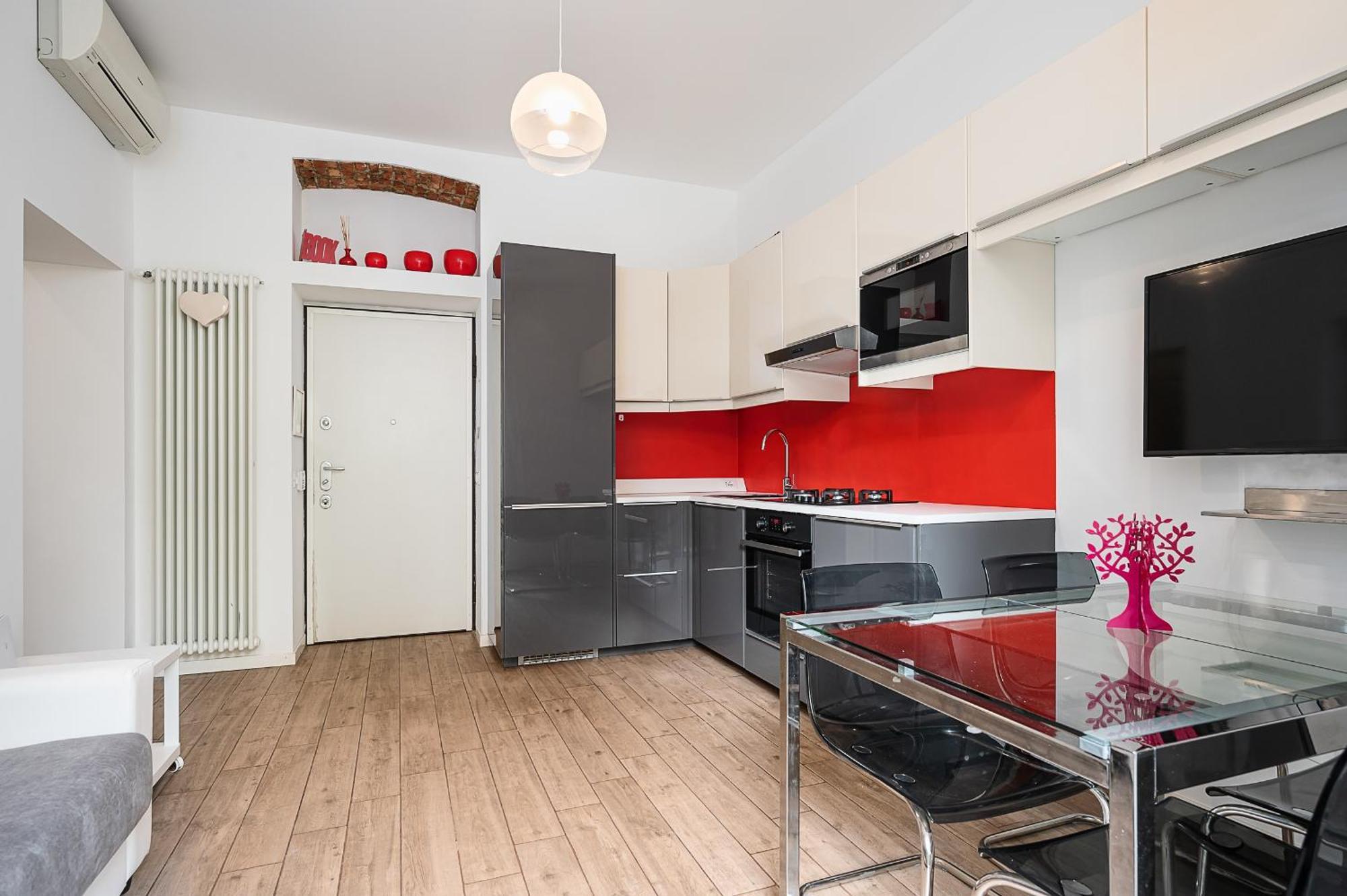 Classbnb - Apartment With Balcony Near The City Center Milaan Buitenkant foto
